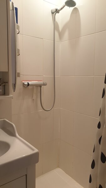 Titulescu, Banu Manta,