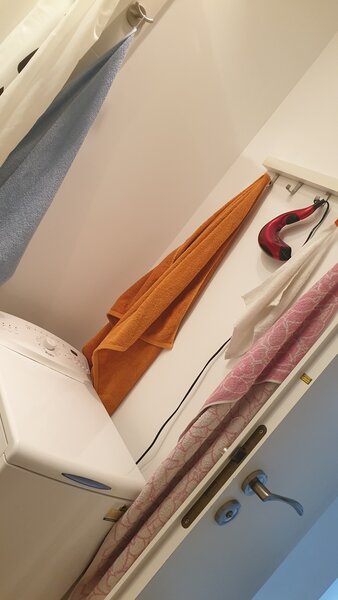 Titulescu, Banu Manta,